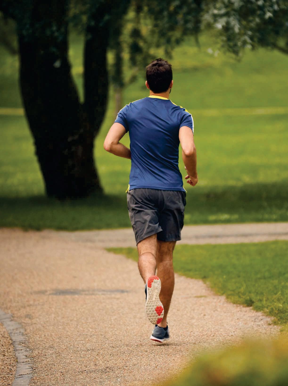 MEN'S RUNNING SHORTS