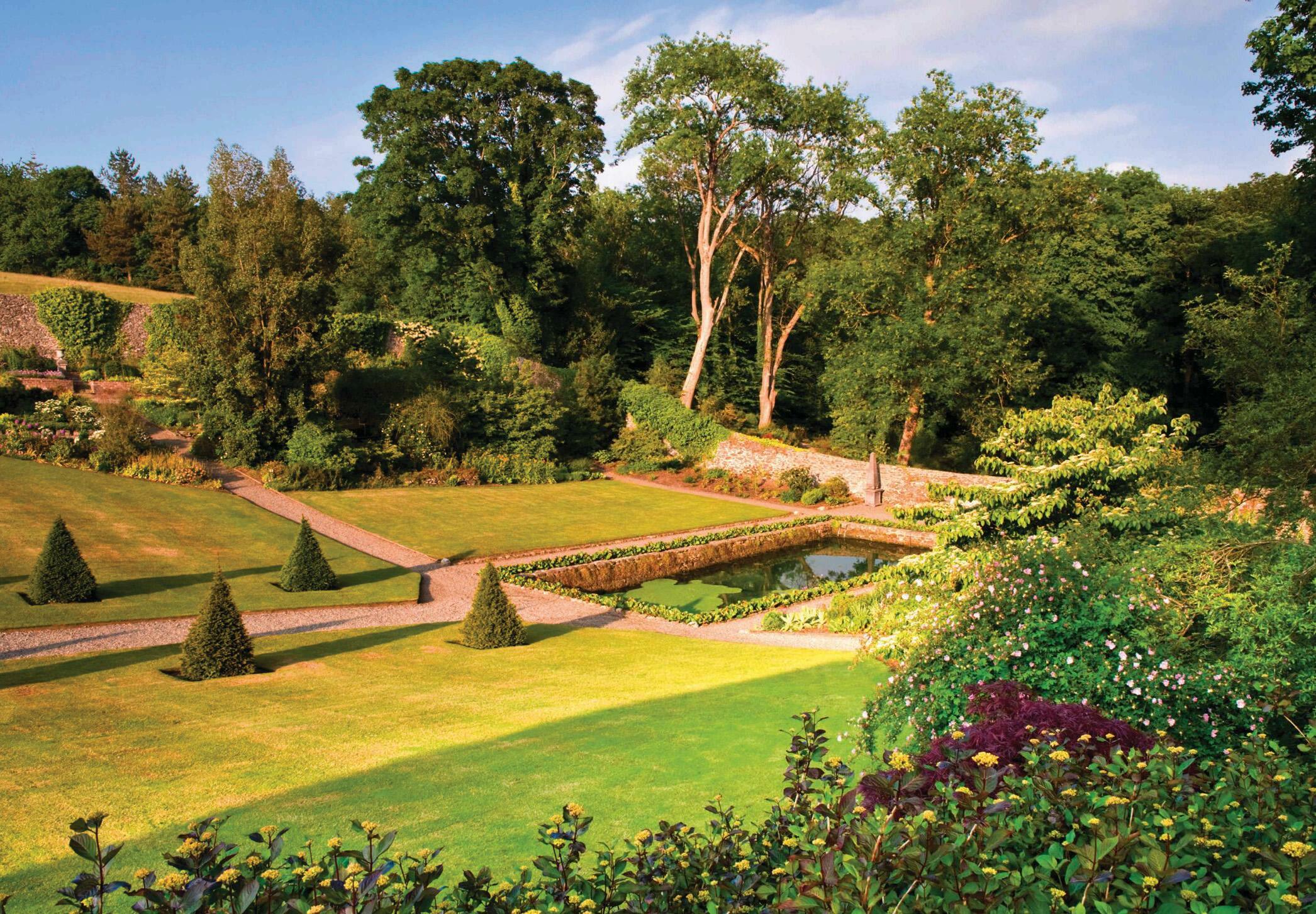 TOP 10 BEAUTIFUL HISTORIC GARDENS