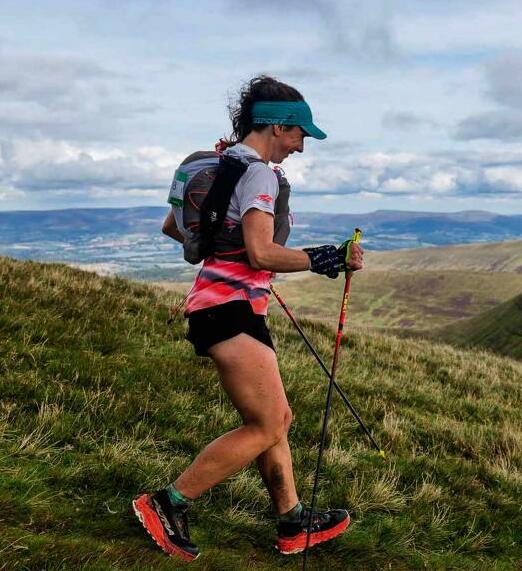 HOLLY WOOTTEN SMASHES MOUNTAIN RACE RECORD
