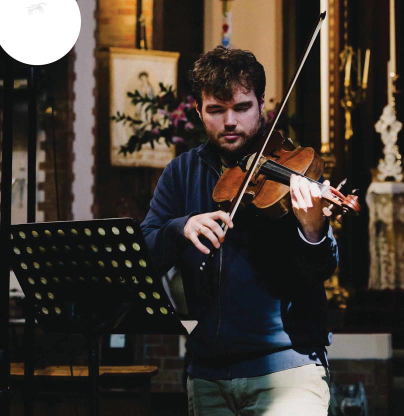 A beautifully delivered showcase for the viola