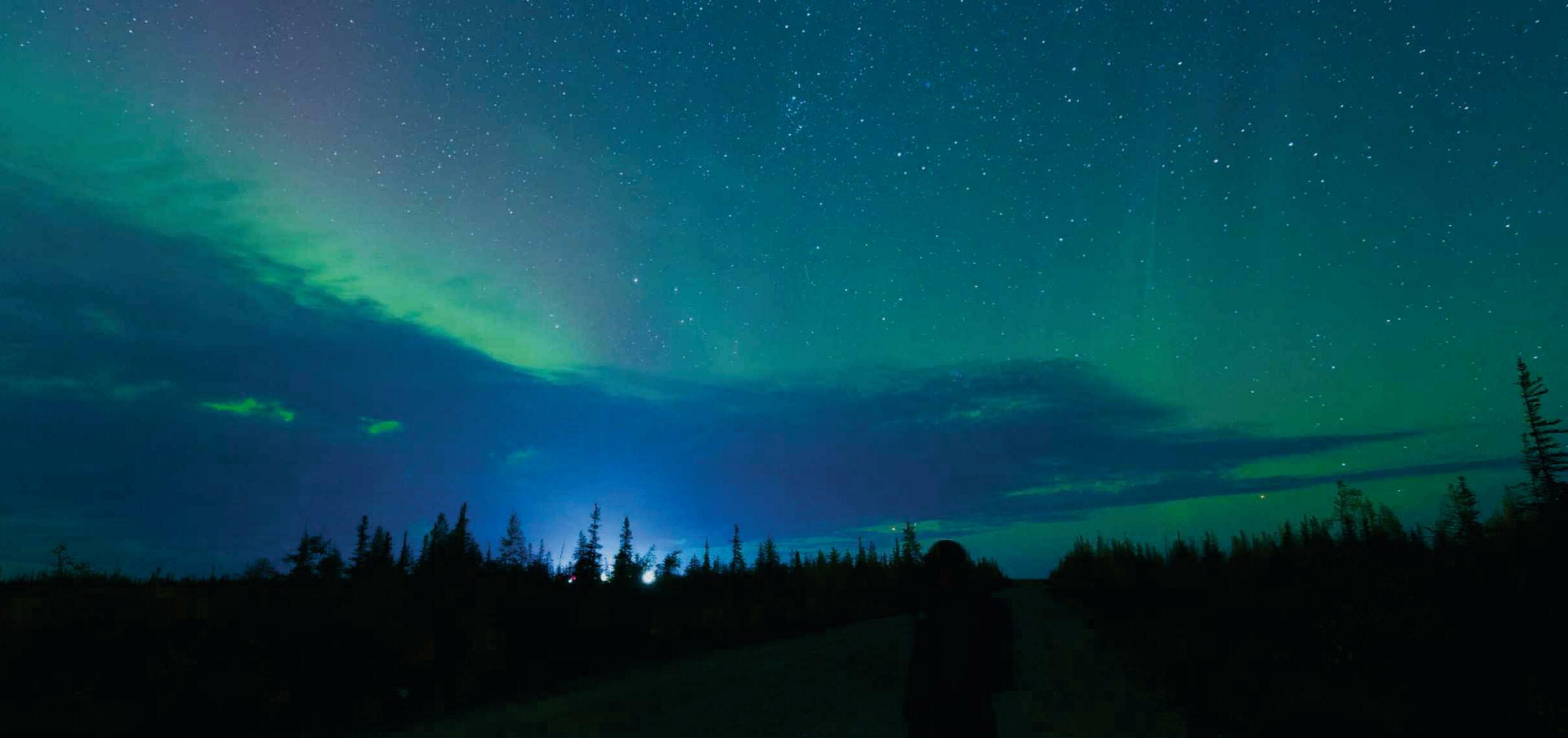 Chasing Canada's polar lights