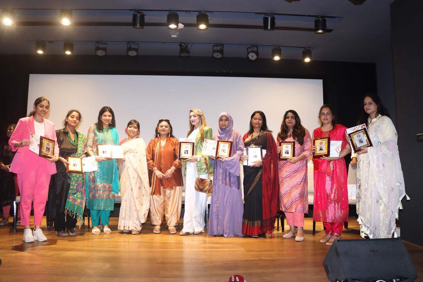 IIW PANKHO KO UDNE DHO AWARDS 0.3 IIW Inspiring Indian Women presentation Supported by Mrs Manju Lodha