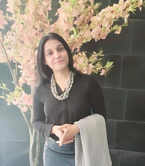 The Visionary Behind OLAMOR Cosmetic- Mamtaa Joshi