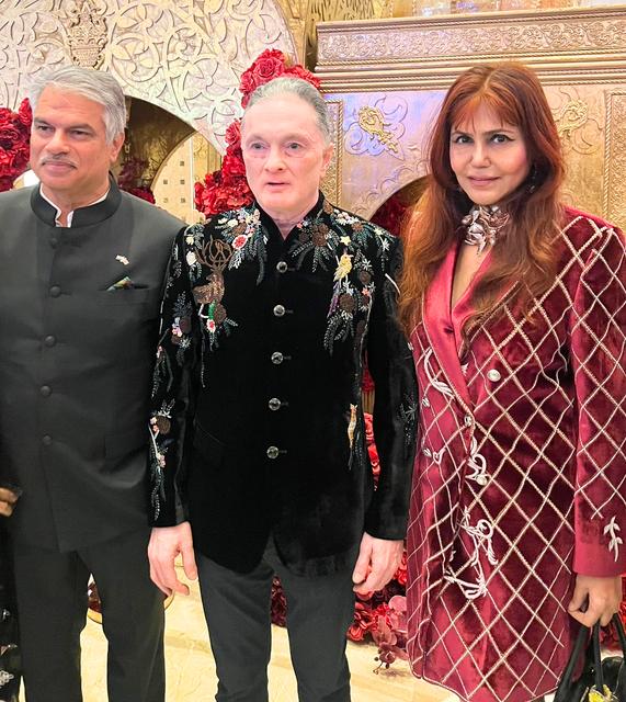 Raymond Centenary for Perfect Woman