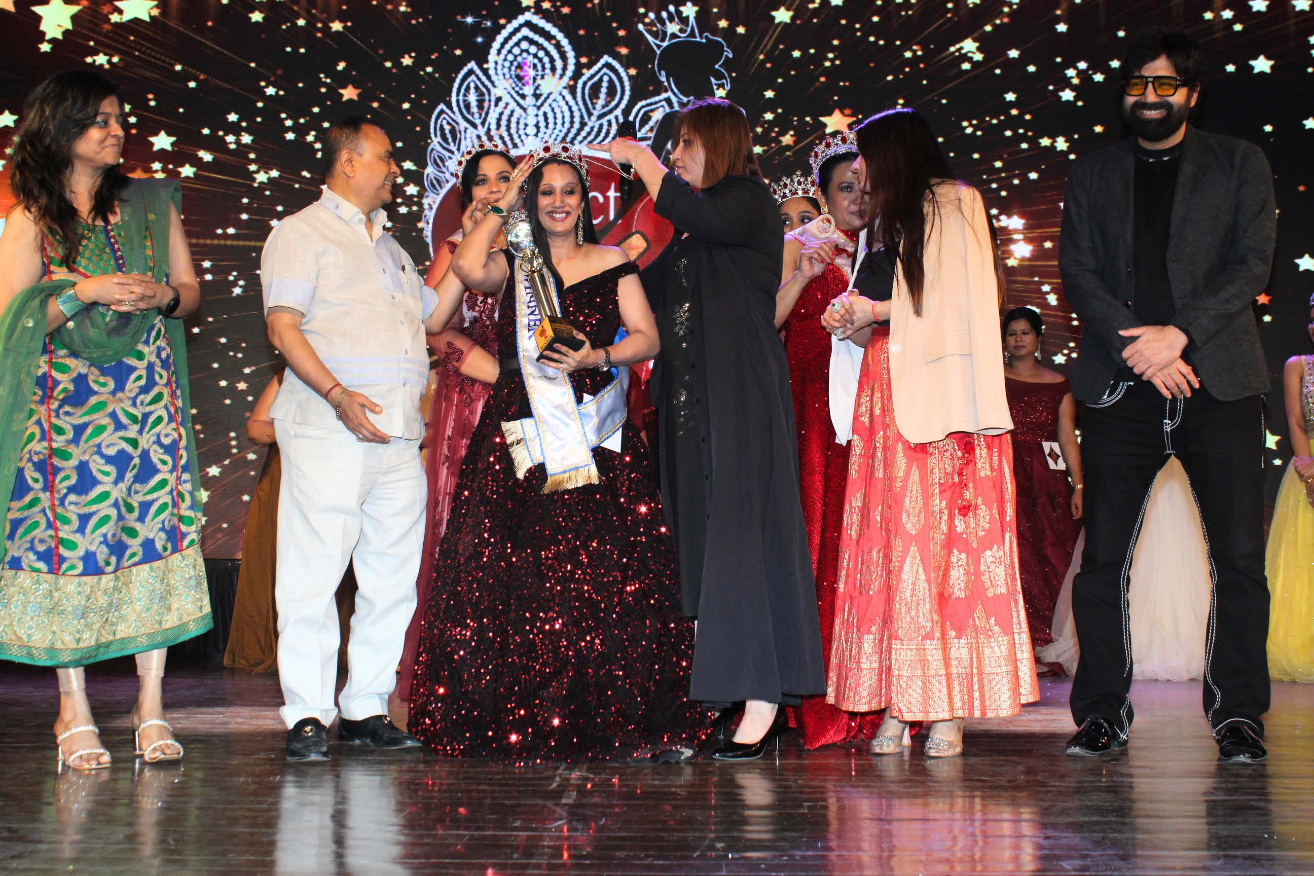 WINNER OF PERFECT MRS INDIA 2025- VAISHALI KOTHARI