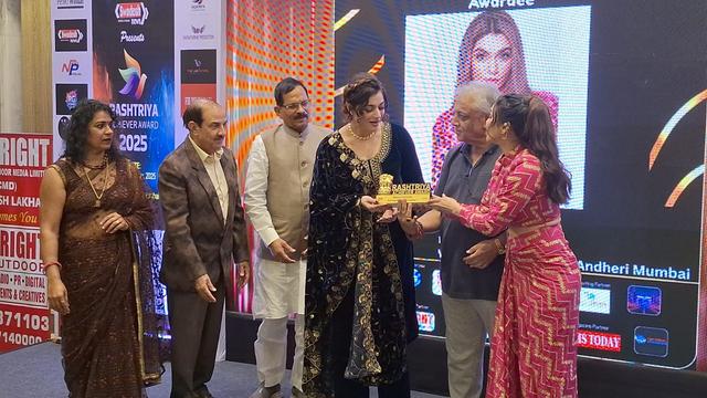 Rashtriya Achiever Award 2nd edition was held at hotel Radisson, Mumbai on 16th Nov, 2025, curated and managed by showtheeme Production in association with swadesh News.