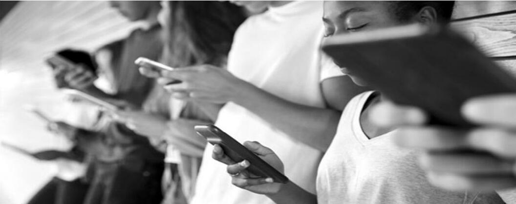 సెల్ పోన్ ప్రక్కన పెట్టి చదువుకుందామా...!