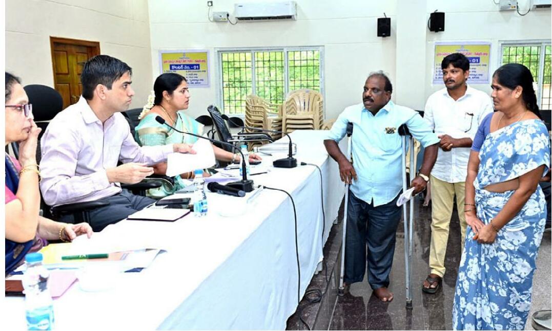 వికలాంగుల పెన్షన్ల తగ్గింపు, తొలగింపు పై ఆందోళన చెందవద్దు.