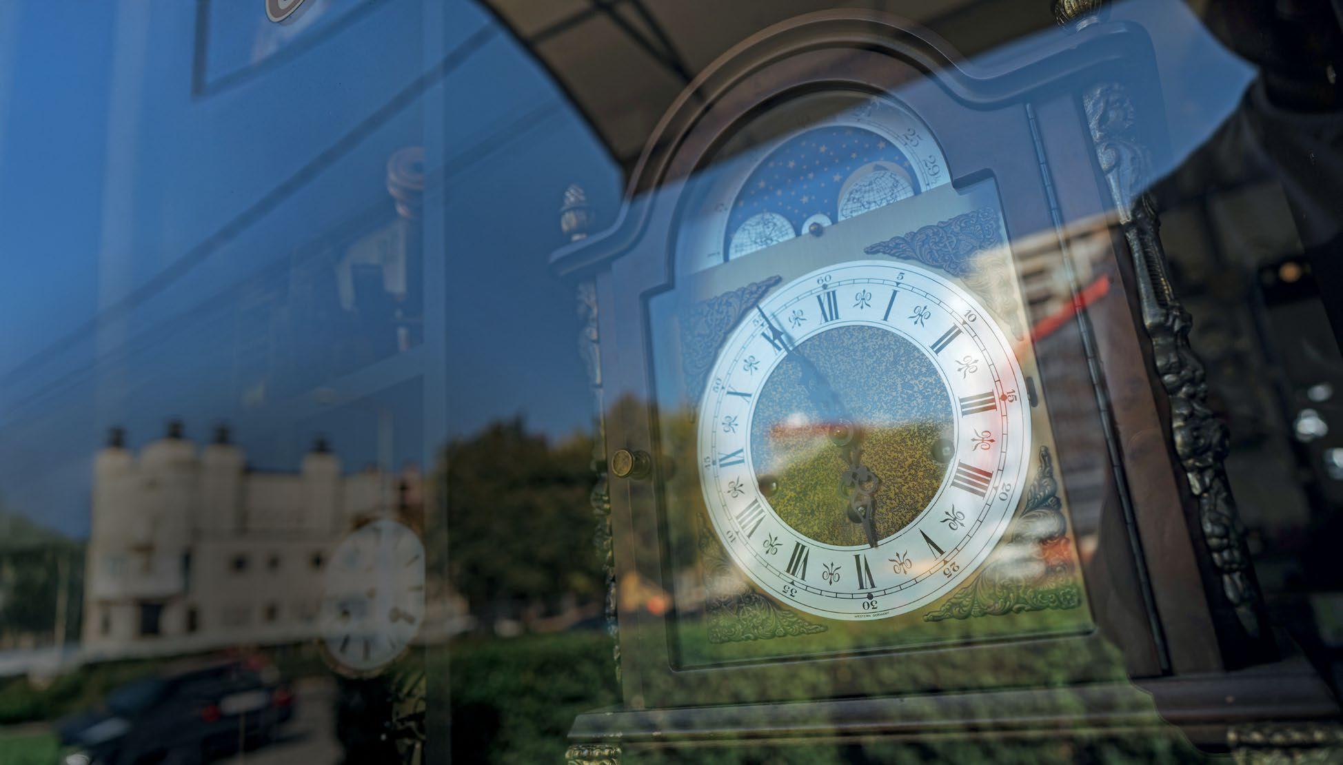 RESURGENCE: COLLECTING THE INVISIBLE 'TIME'