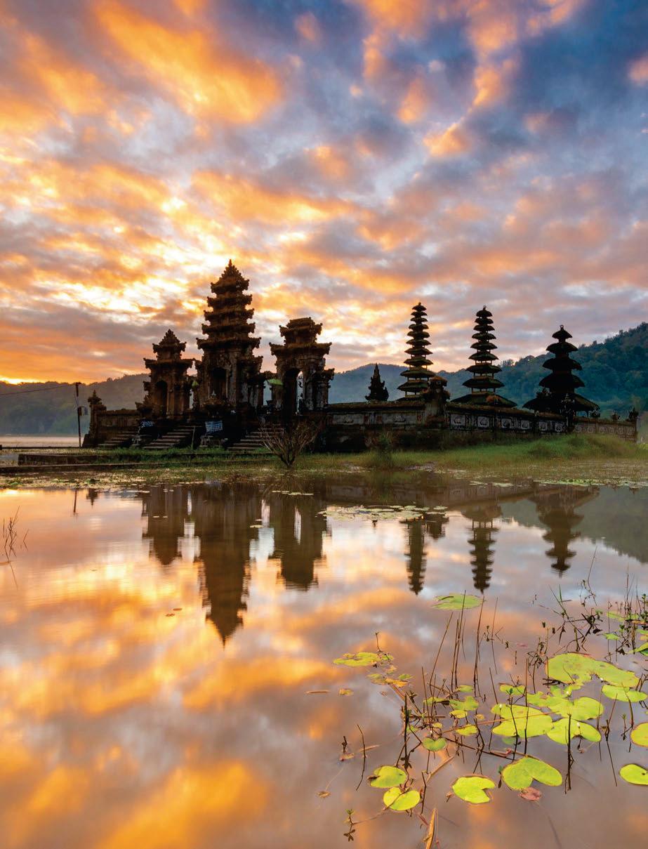 INDONESIA DONDE LA TIERRA RESPIRA MAGIA