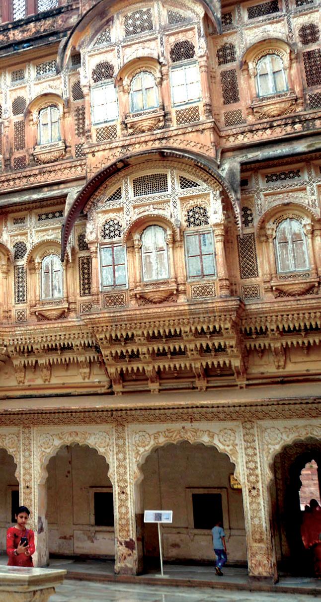 স্থাপত্য আর ইতিহাসের শহর