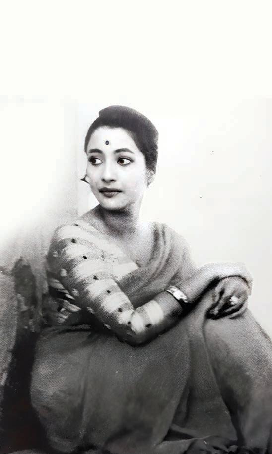 বিপদে মহানায়িকা