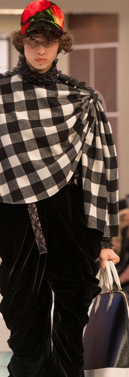 FASHION in motion