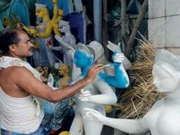 Festivals in India energize communities and boost unorganized sector activity