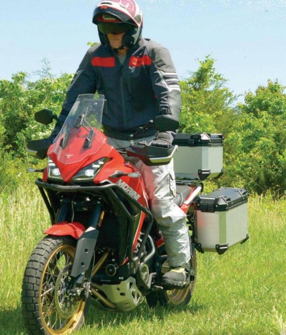 MOTO MORINI X-CAPE 650 X-CAPE PLAN:  BIG ADV, SMALL PRICE