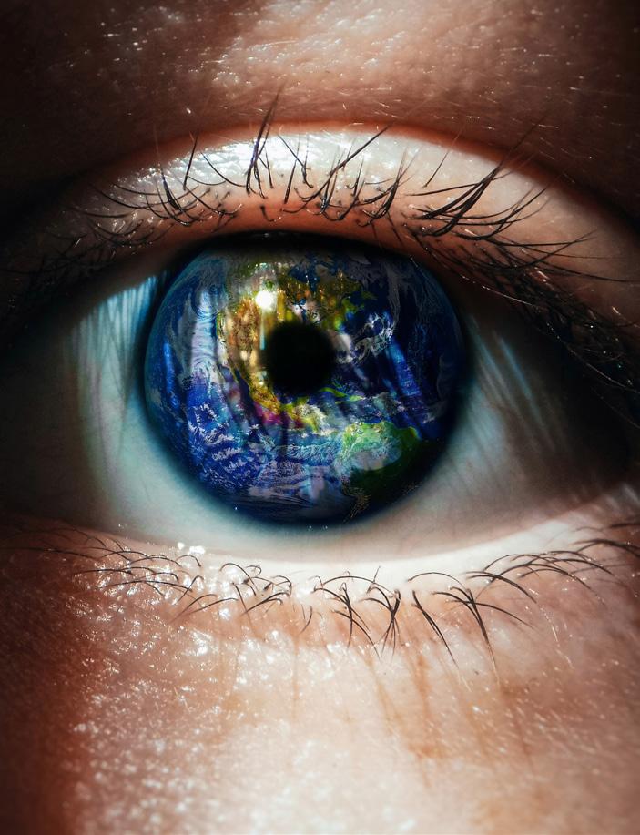 MOMENTS THAT CHANGE THE WORLD