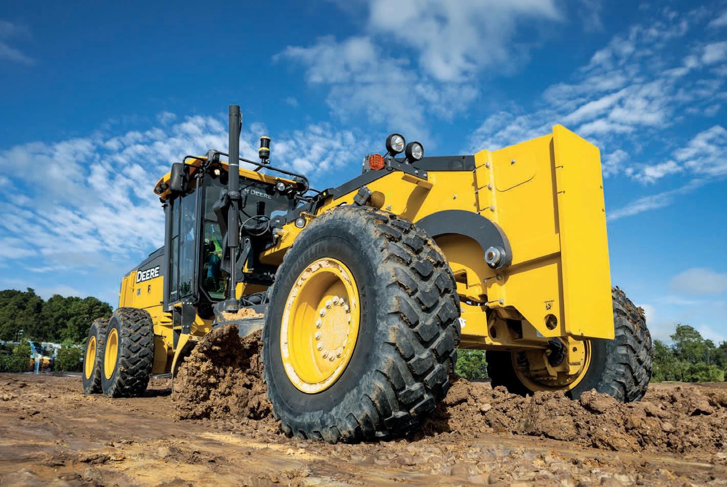Why John Deere motor graders stand out