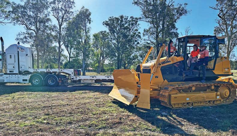 LiuGong dozer boosts operator training