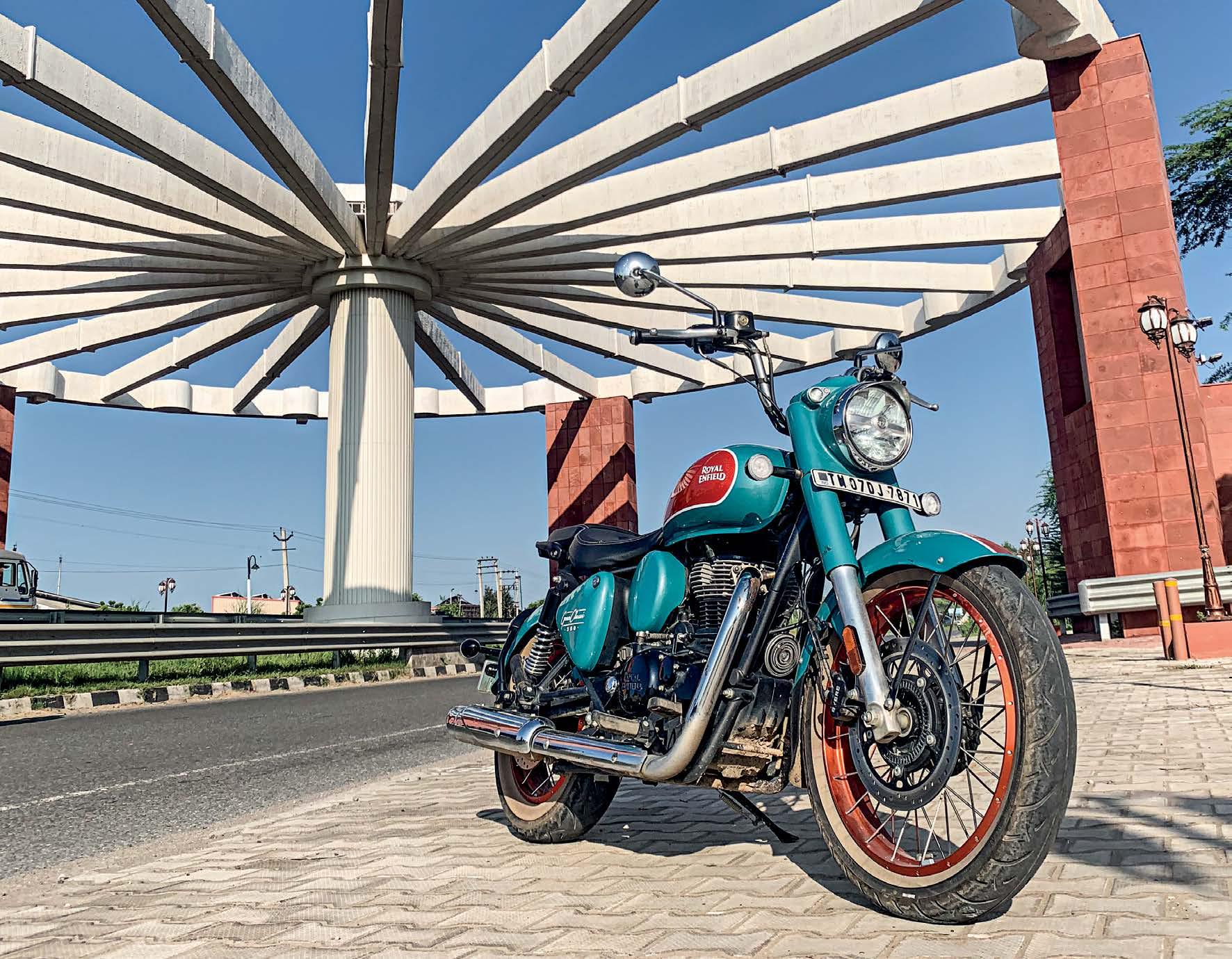 RE Goan Classic 350