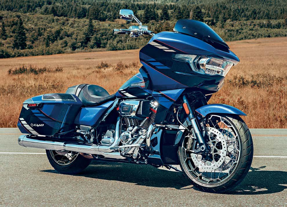 H-D CVO Road Glide, Street Glide are here