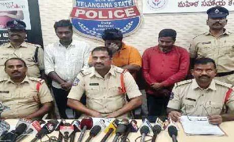 రూ.55 లక్షల ఆల్పోజోలం పట్టివేత