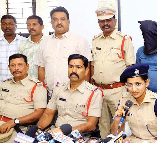 నకిలీ వైద్యుడి అరెస్ట్