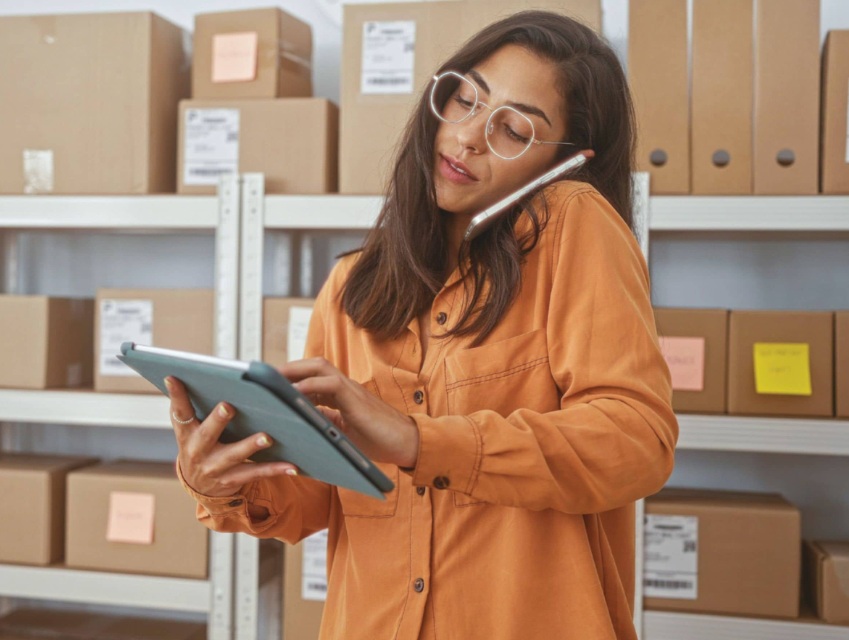 THE MAILROOM MANUAL