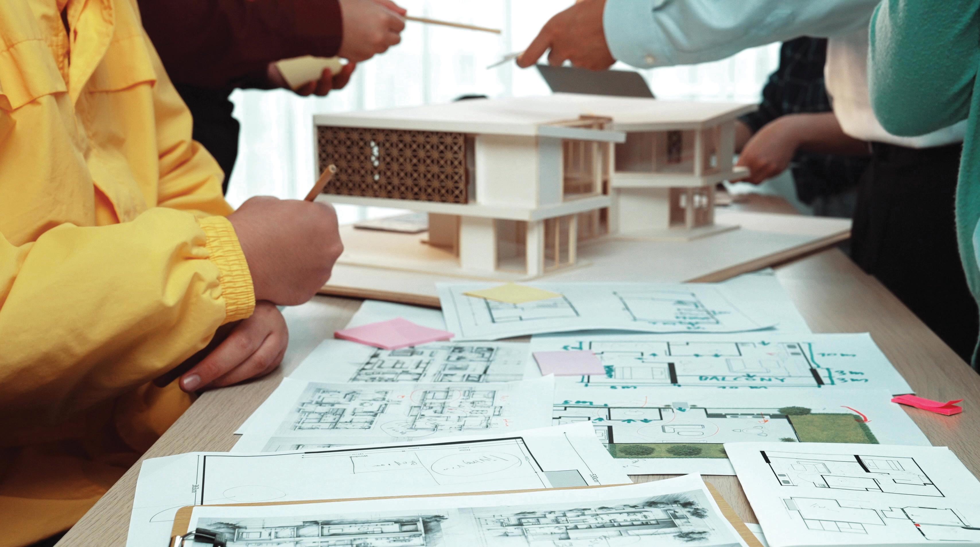 HOW TO BALANCE OPULENCE AND BUDGETS IN LUXURY INTERIOR DESIGN