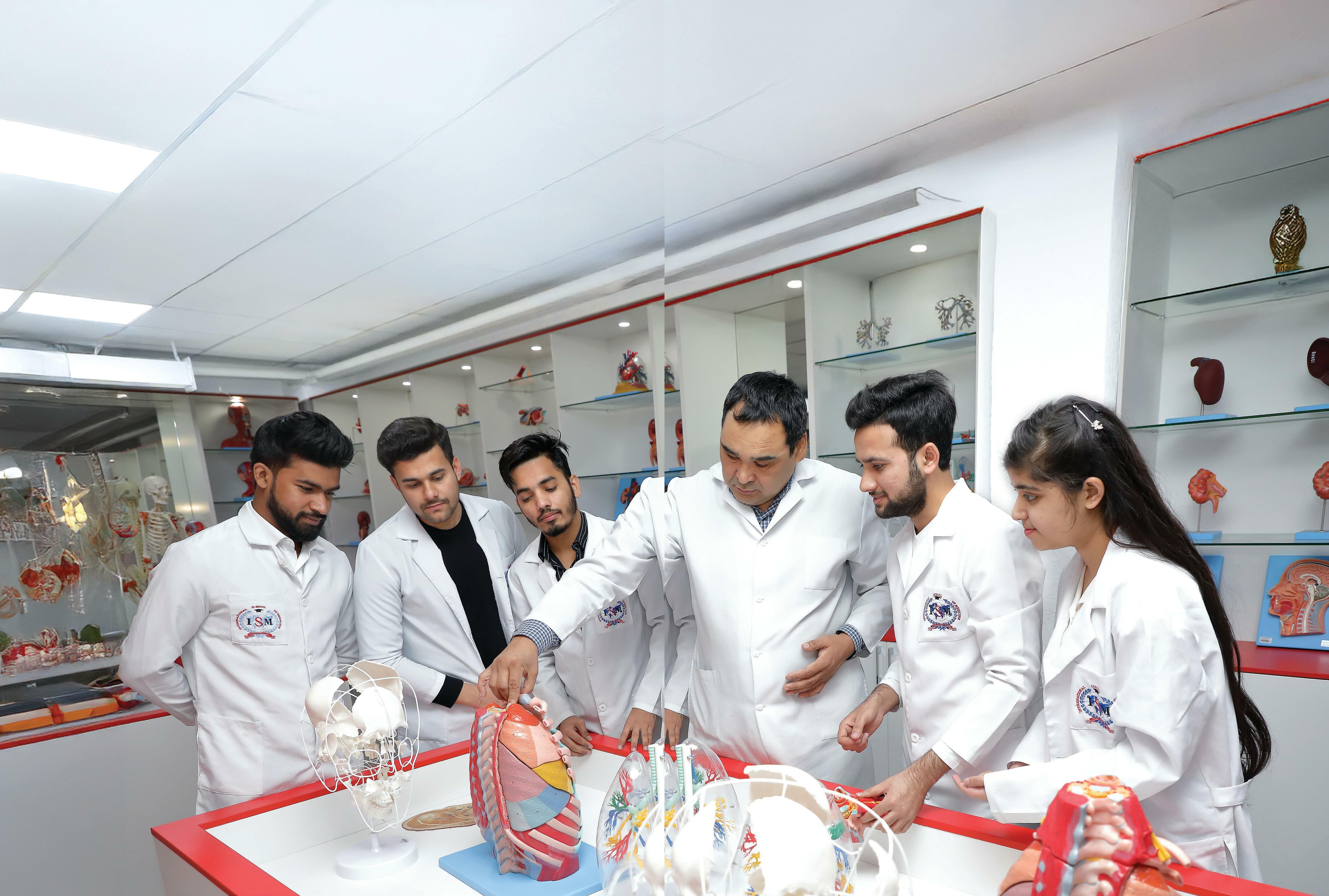 BEHIND THE WHITE COAT WHAT'S MISSING WHEN TEXTBOOK KNOWLEDGE MEETS PATIENT CARE?