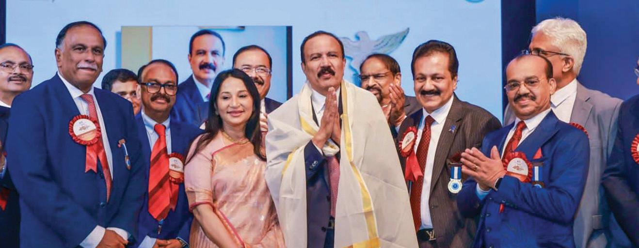 ASTER DM HEALTHCARE'S DR. AZAD MOOPEN RECEIVES LIFETIME ACHIEVEMENT AWARD
