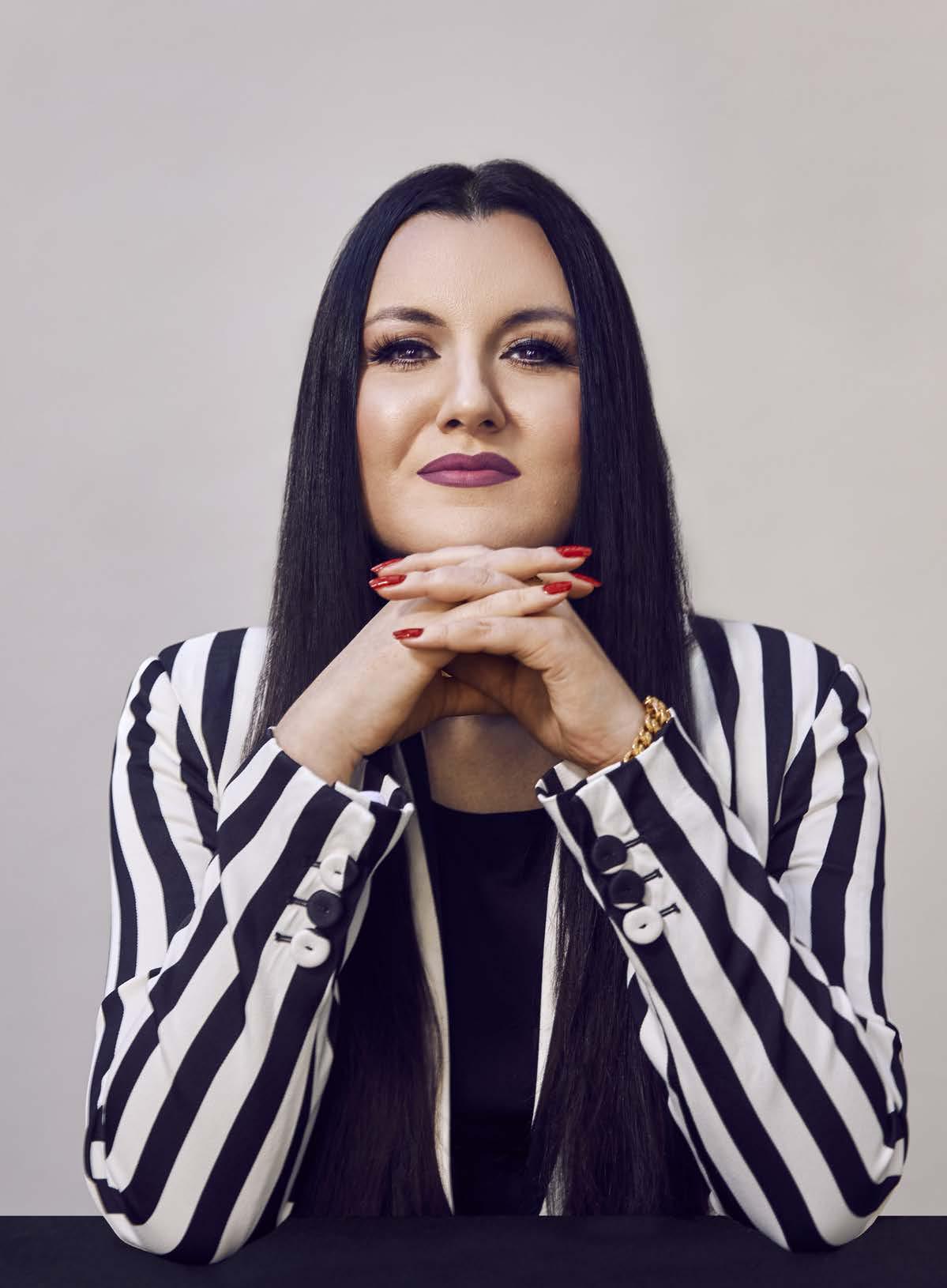 THE YEAR IN BIG SHOES: FIDJI SIMO TAKES THE REINS