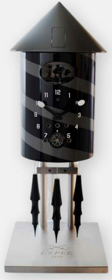 PLAYFUL MECHANICAL CUCKOO CLOCK