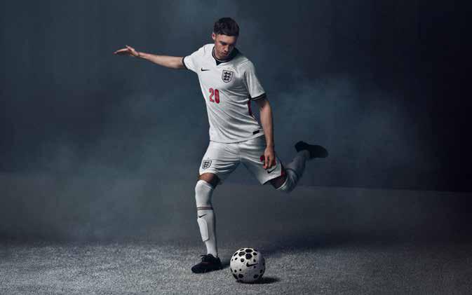 ENGLAND THE THREE LIONS