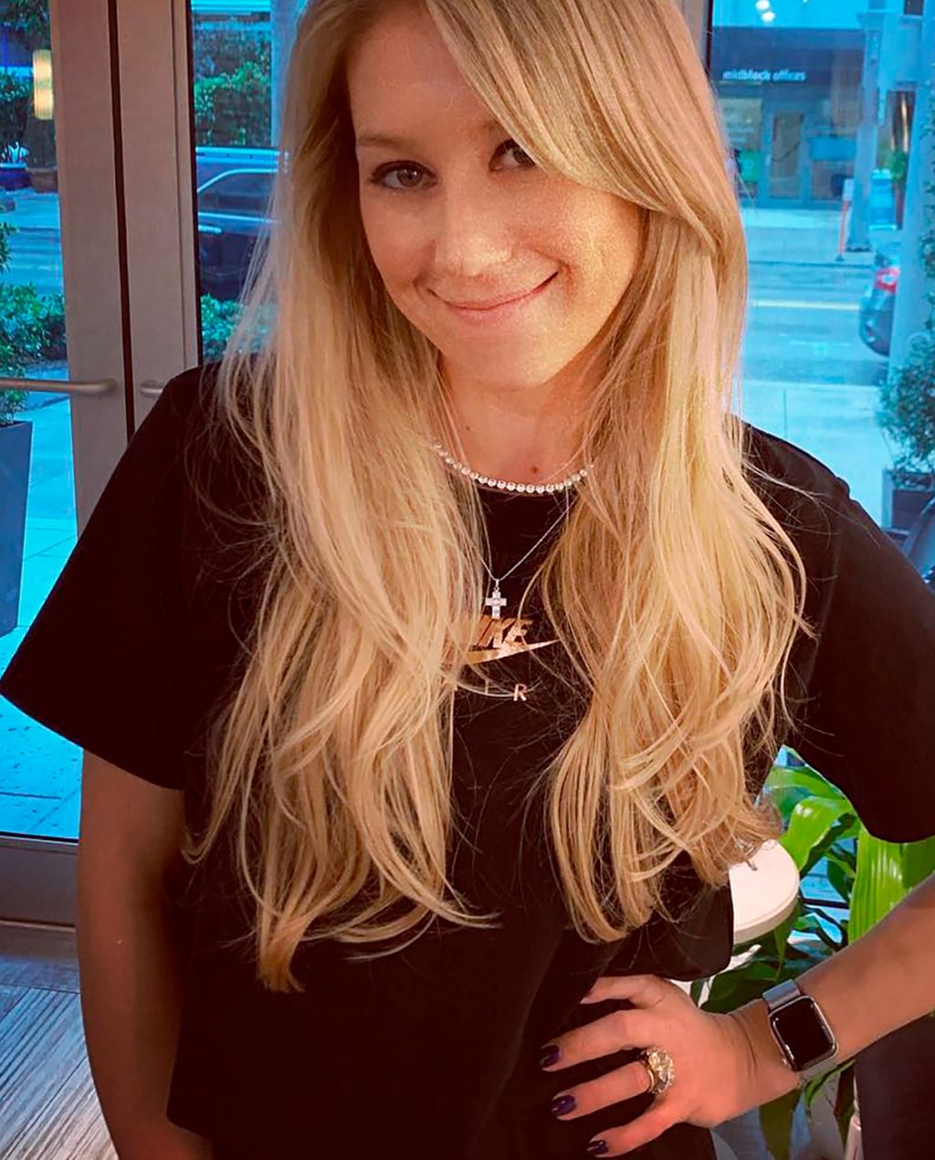 Anna Kournikova & Enrique Iglesias Are Expecting Their Fourth Child