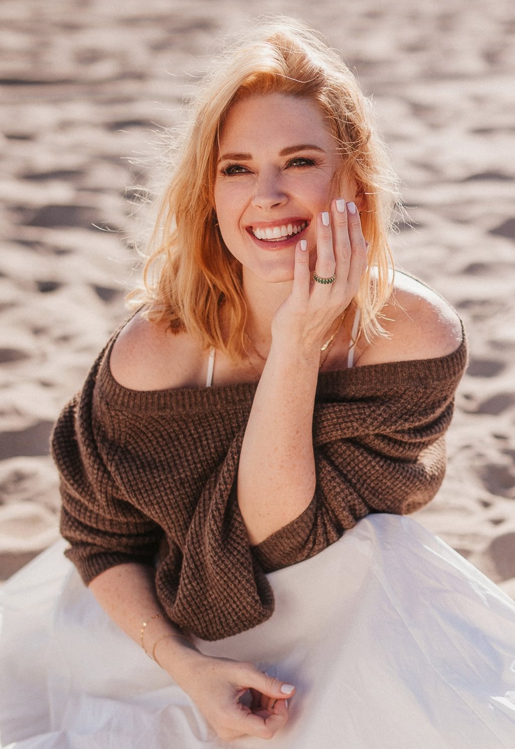 Alexandra Breckenridge on Getting Outside of Her Comfort Zone to Play Santa