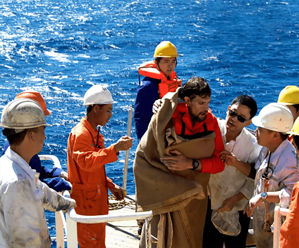 FAMILY FISHING TRIP TURNS TRAGIC - MYSTERY AT SEA