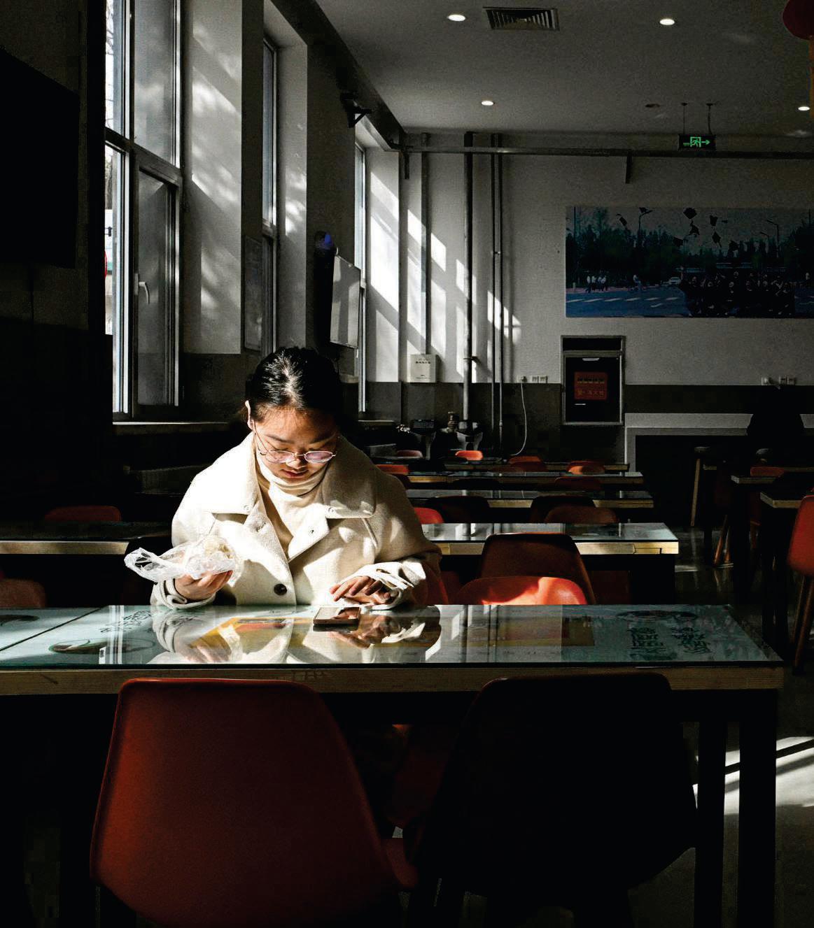 Young adults in China are learning to live alone | Time - news - Read this  story on Magzter.com