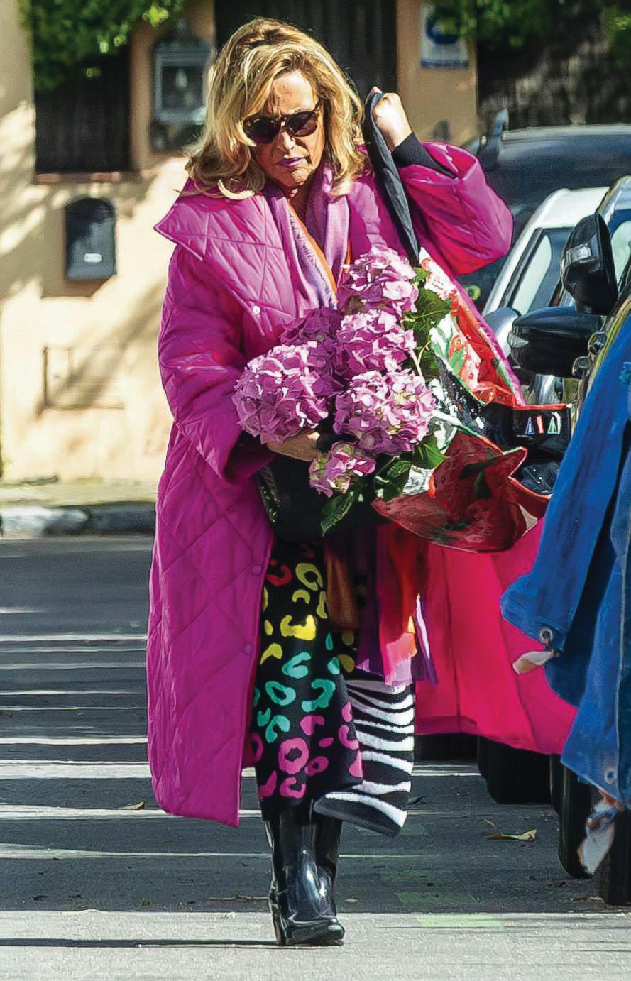 LYDIA LOZANO devastada en el Día de la Madre