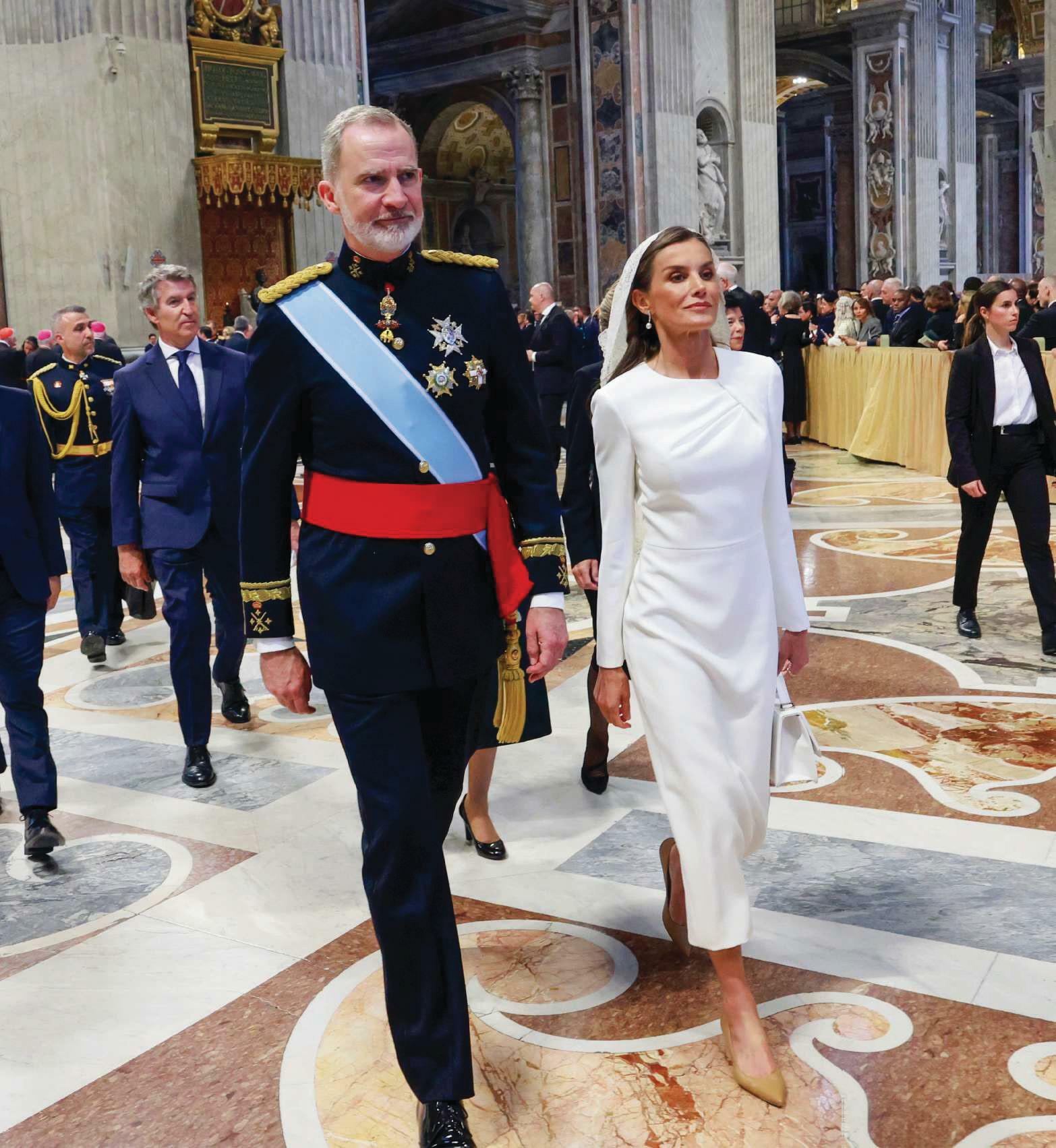 FELIPE Y LETIZIA a León XIV: "Esperamos verlo pronto por España"