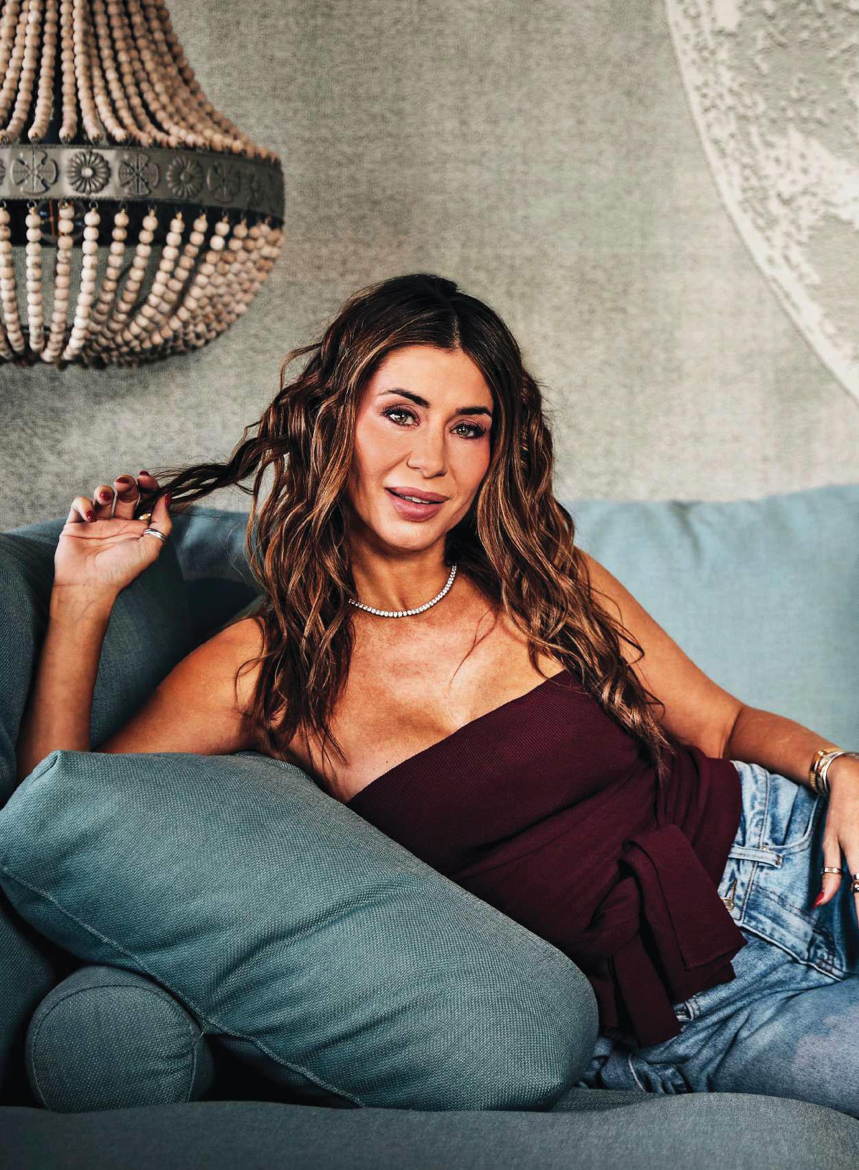 ELENA TABLADA "Ahora quiero estar en paz con los padres de mis hijas"