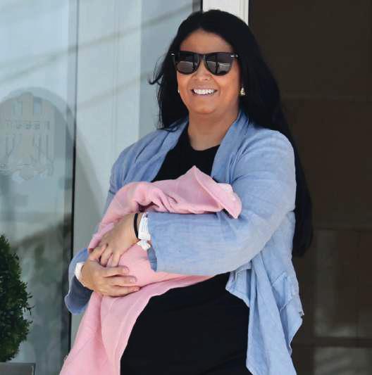 SARA VERDASCO ya está en casa con su tercera hija