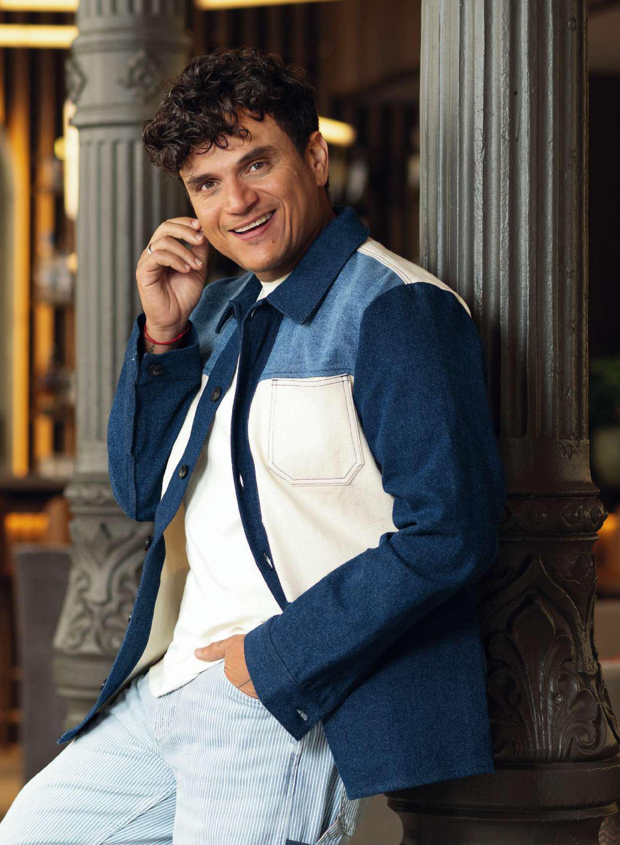 CANTANTE Y ACTOR: SILVESTRE DANGOND "Me encantaría trabajar con Alejandro Sanz o "Miguel Bosé"