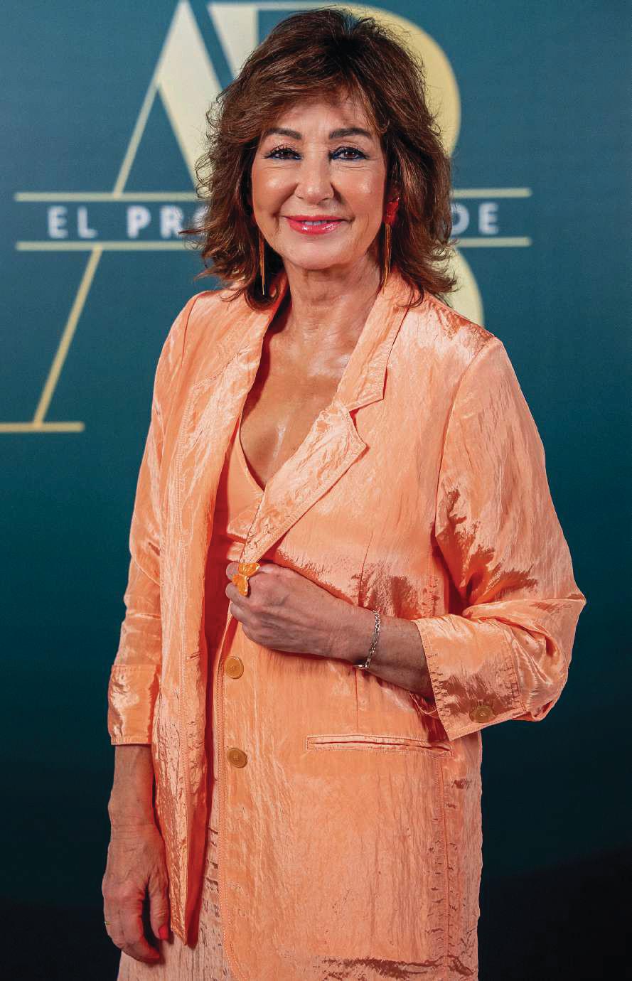 ANA ROSA "No tengo prisa por ser abuela"