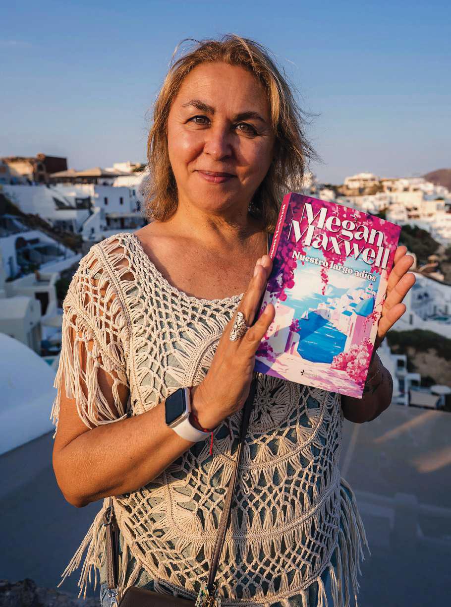 MEGAN MAXWELL "Reivindico que cada uno se enamore de quien quiera❞