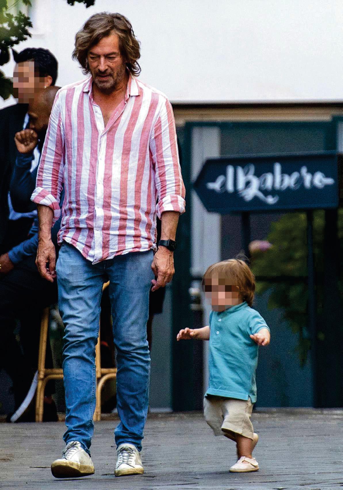 SANTIAGO PEDRAZ primeros pasos de su hijo Jacobo