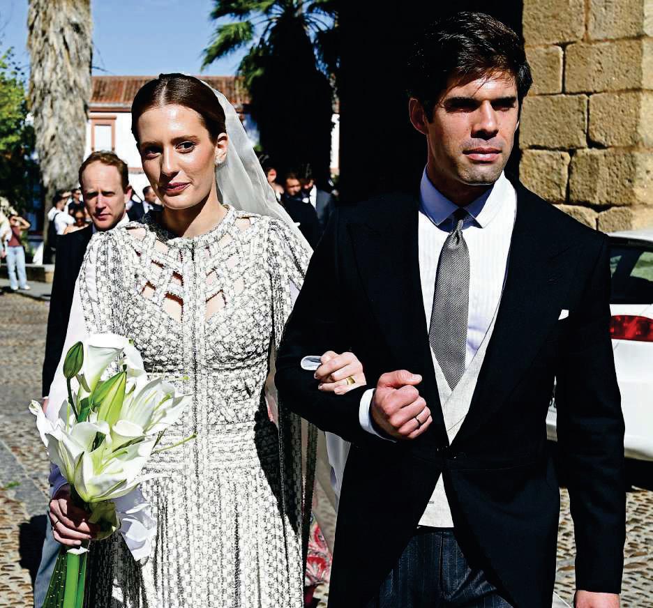 SOFIA PALAZUELO espectacular en la boda de su hermano