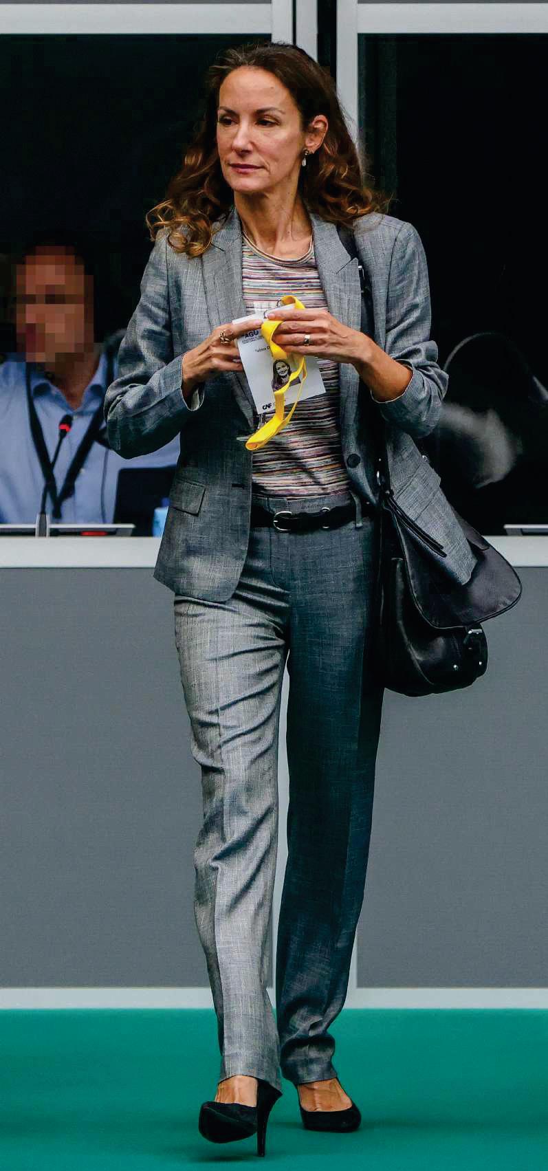 TELMA ORTIZ reaparece y retoma su agenda