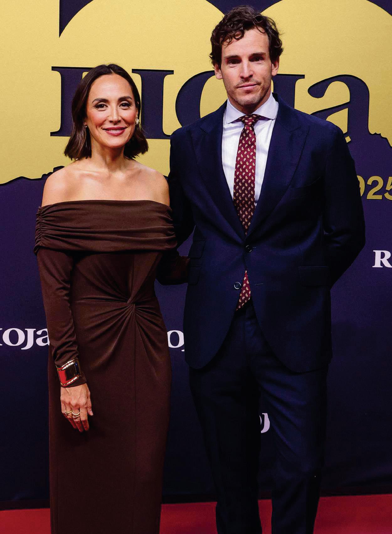 TAMARA E INIGO "No necesitamos grandes planes para abrir una botella de vino"