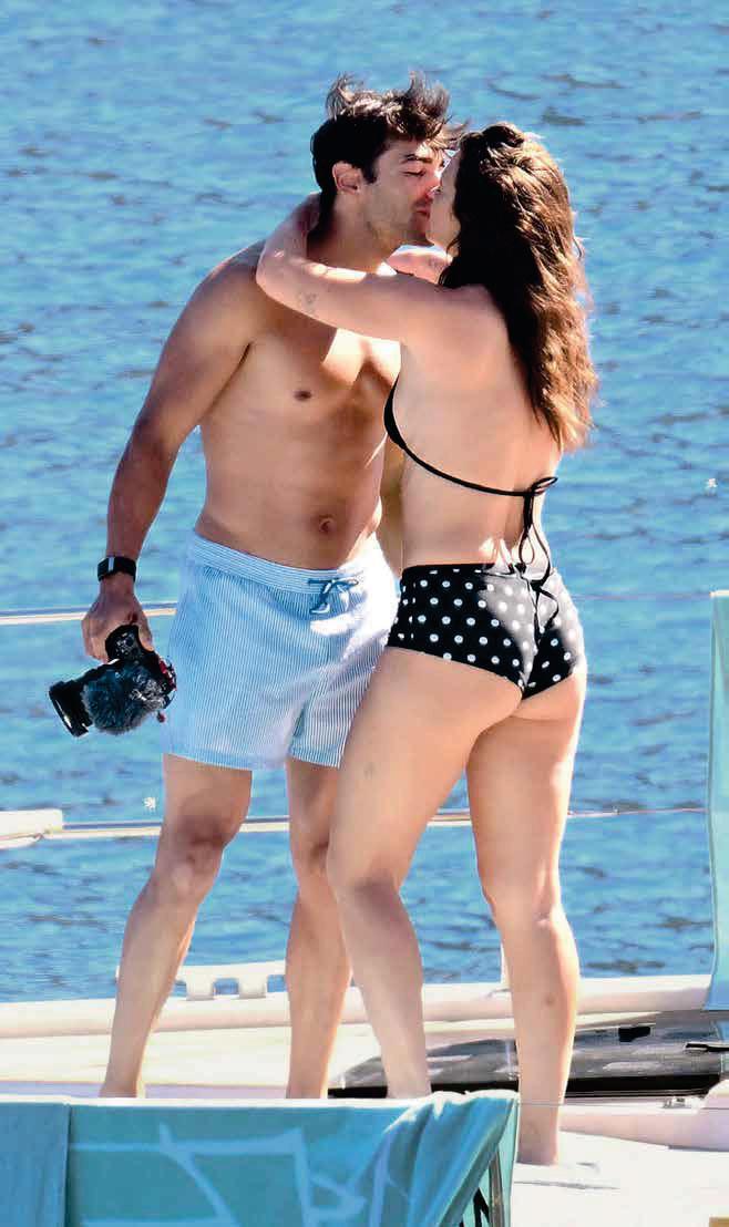 LAURA ESCANES celebra los 31 años de su chico, Joan Verdú, navegando por Mallorca