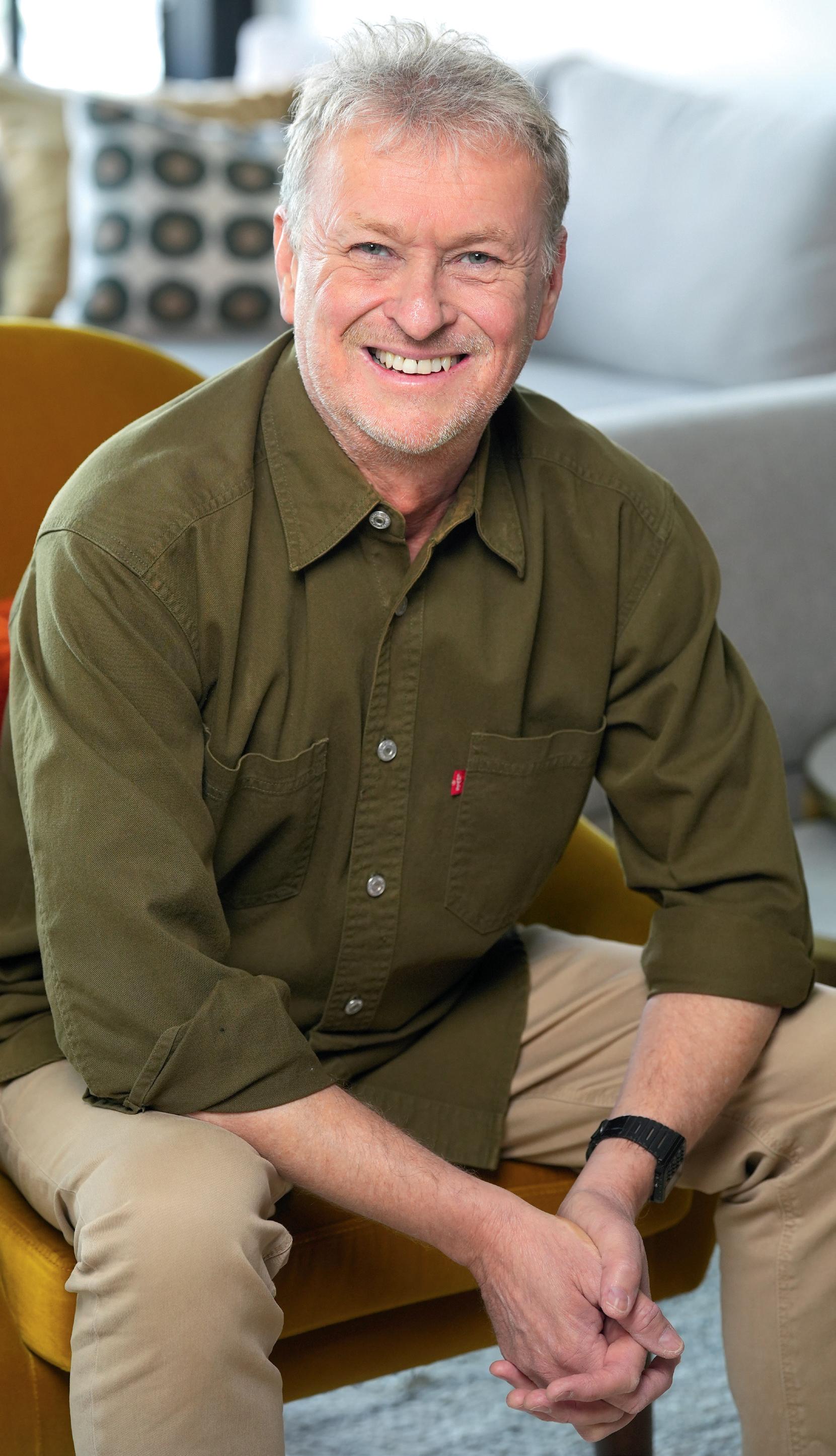 Life's now a Breeze! WHY ROBERT QUIT RADIO